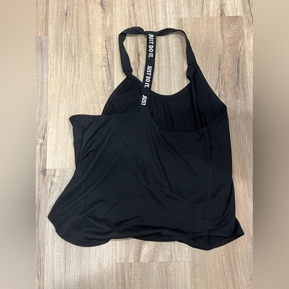 Nike Tank - Picture 2 of 2